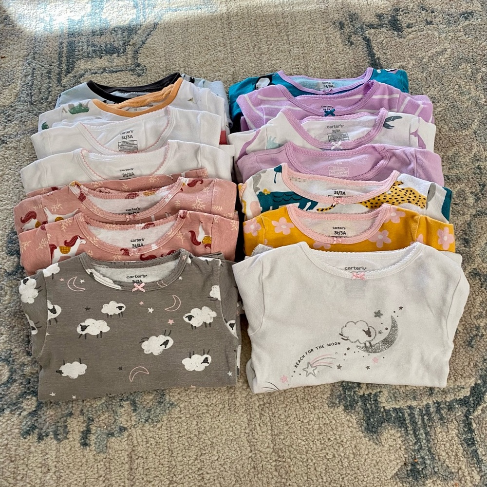 3T Pajama Bundle! 14 matching pairs of long sleeve Carters and Burt’s Bees lot!
